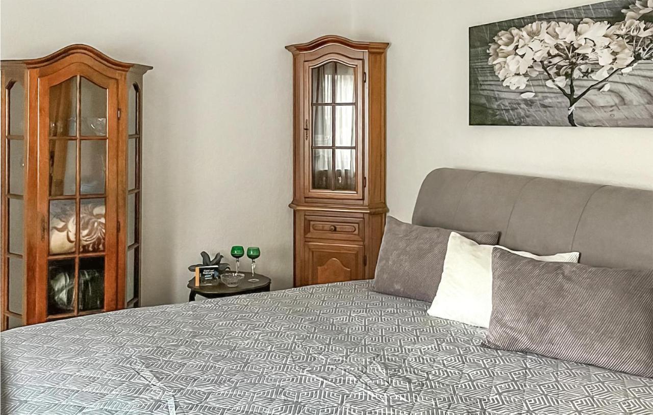 3 Bedroom Stunning Home In Йена Екстериор снимка